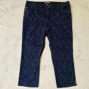 Woman Within Floral Jeans 18WP Excellent Condition Natural Fit